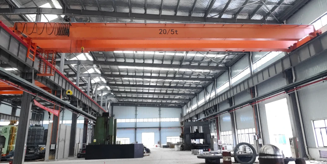 Remote-controlled crane Remote-controlled crane